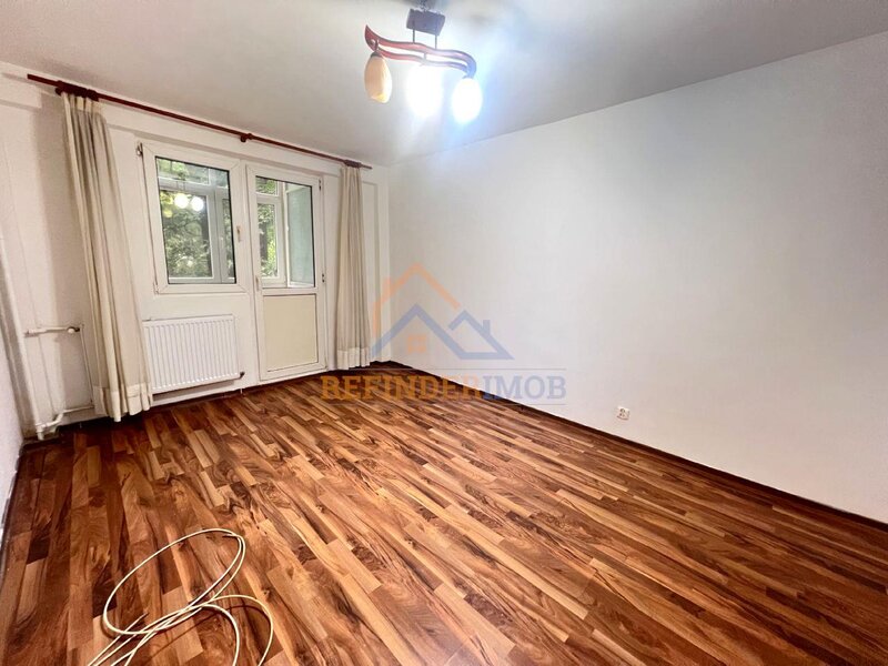 Brancoveanu, Secuilor, vanzare apartament 2 camere.