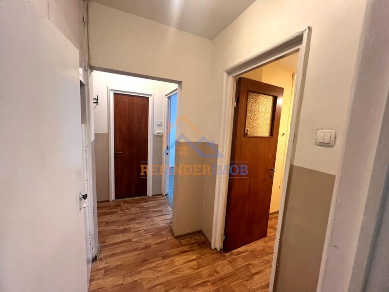 Brancoveanu, Secuilor, vanzare apartament 2 camere.