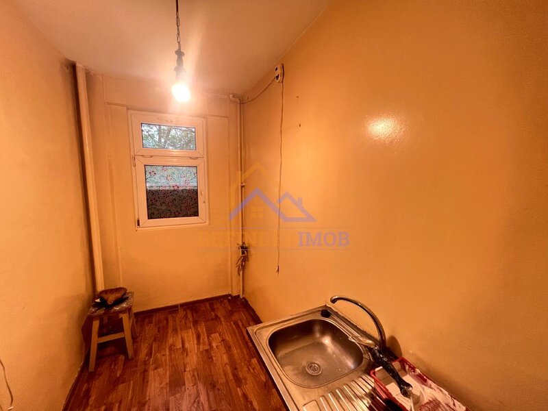 Brancoveanu, Secuilor, vanzare apartament 2 camere.