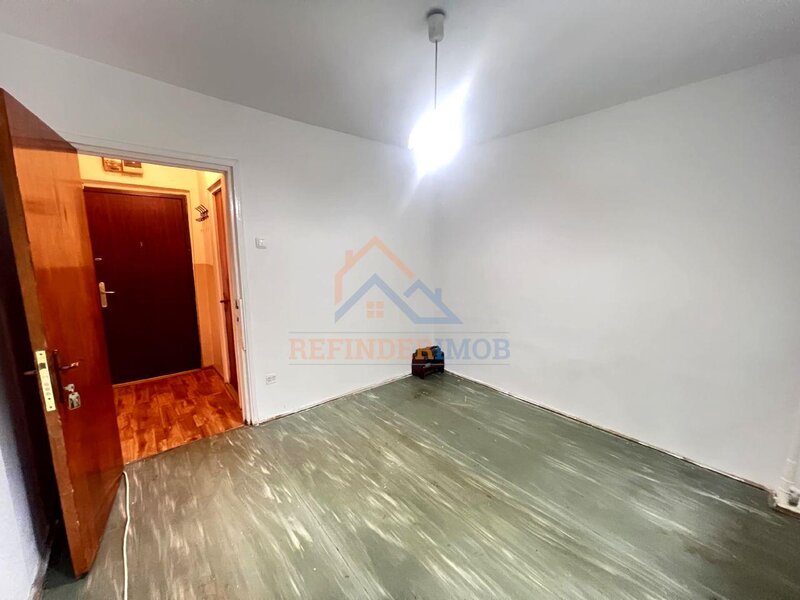 Brancoveanu, Secuilor, vanzare apartament 2 camere.